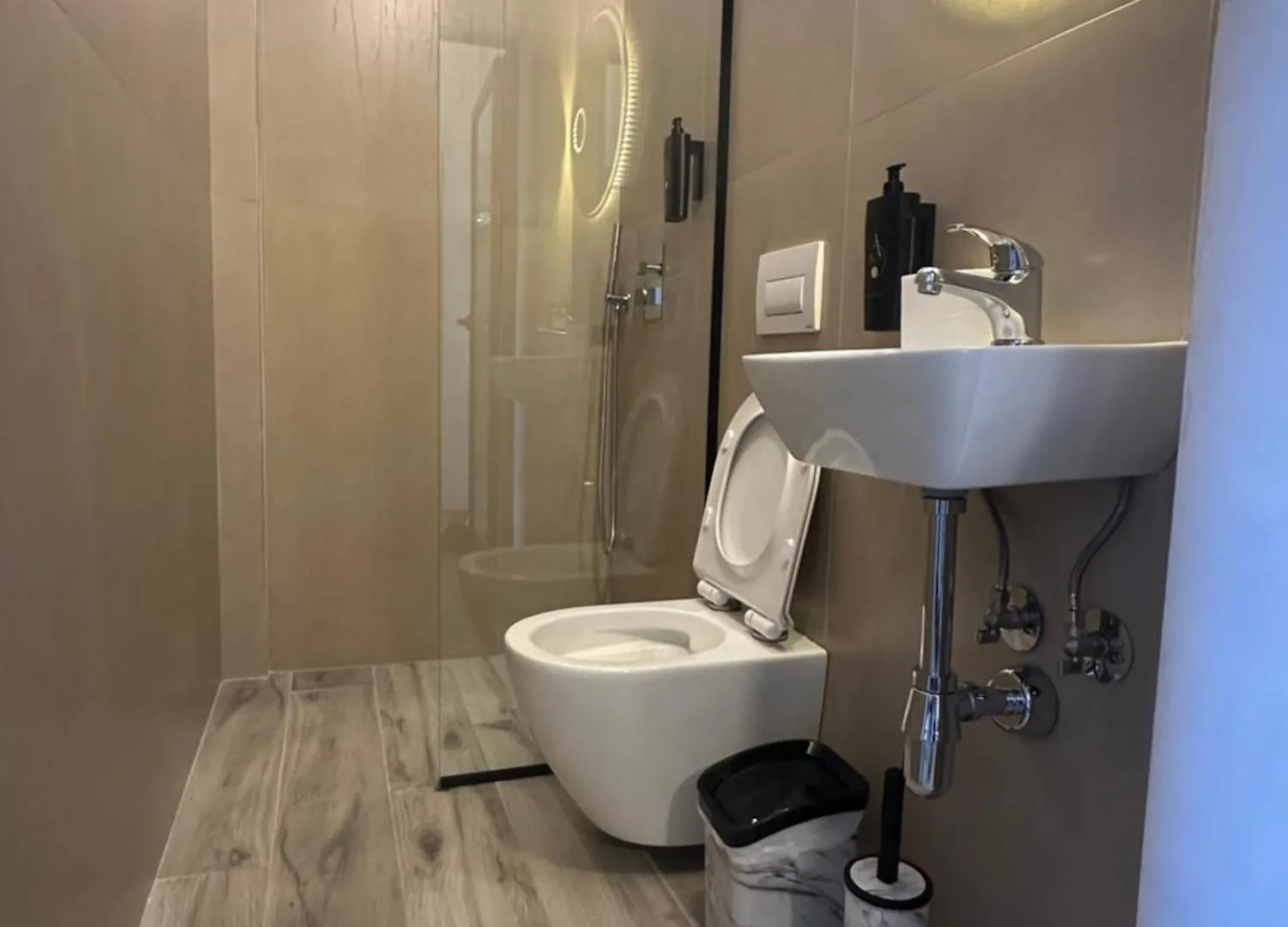 Aloha Villa And Suites Vlorë Albánie